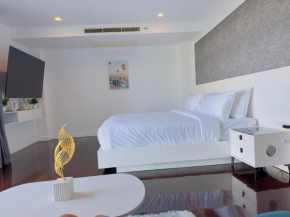 The Kris condotel Patong